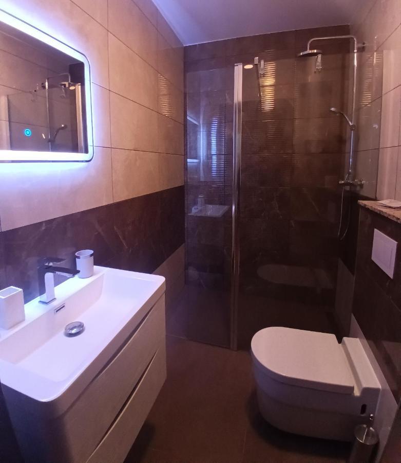 Searenity Pool Suite - Seafront Krmpote-Vodice 외부 사진