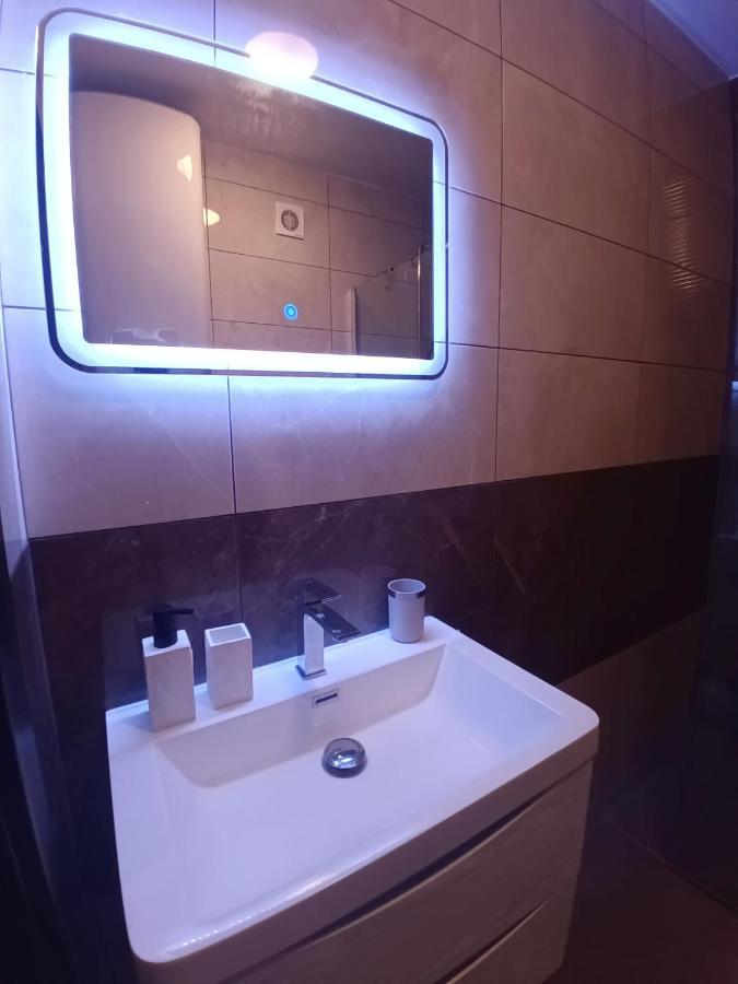 Searenity Pool Suite - Seafront Krmpote-Vodice 외부 사진